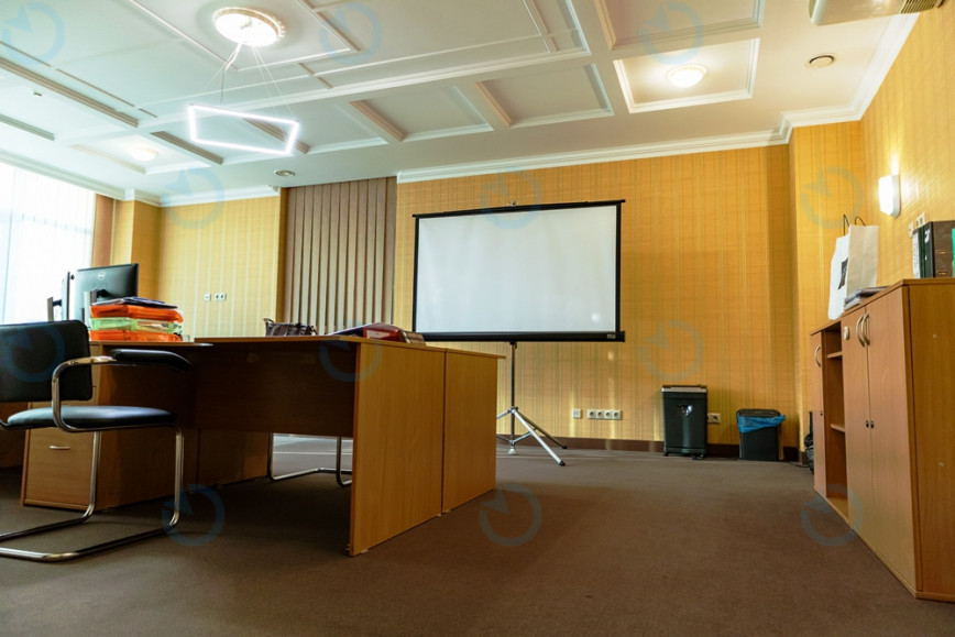 Оренда офісу 311 м.кв 2 поверх ЖК Тріумф