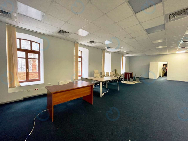 Оренда офісу 133 м.кв 0 поверх Ренесанс - фото 2