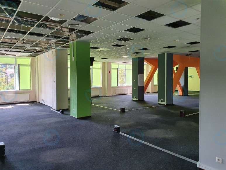 Оренда офісу 1959 м.кв 5 поверх Фаренгейт