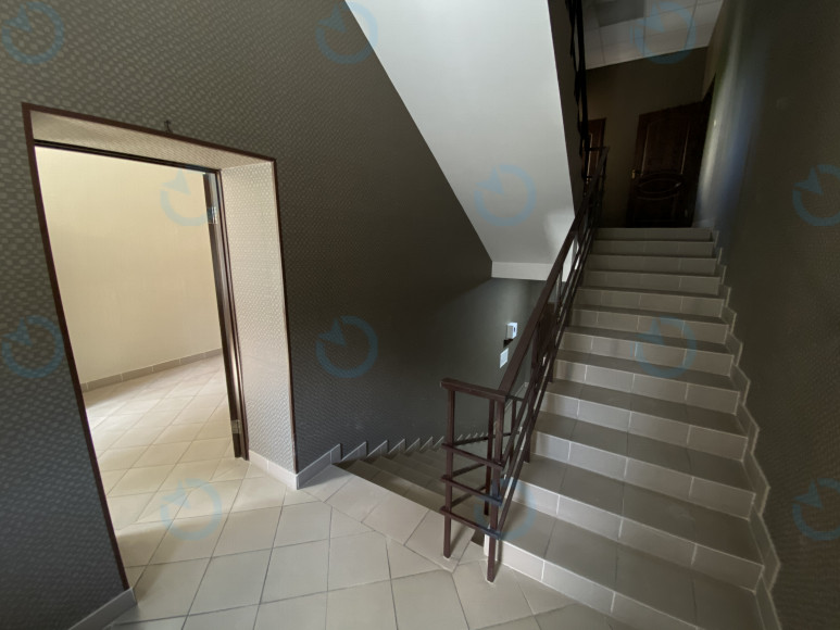 Оренда офісу 192 м.кв 2 поверх Successful House - фото 10