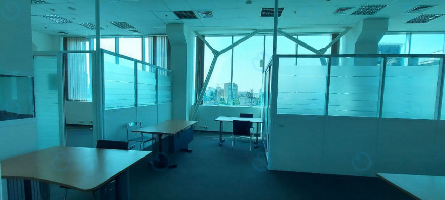 Аренда офиса 208 м.кв 4 этаж Инком (Compass FM)