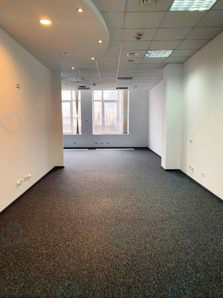 Оренда офісу 302 м.кв 3 поверх Horizon Park