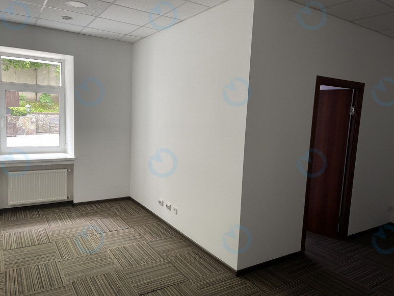 Аренда офиса 325 м.кв 1 этаж Форум Б7 - фото 4