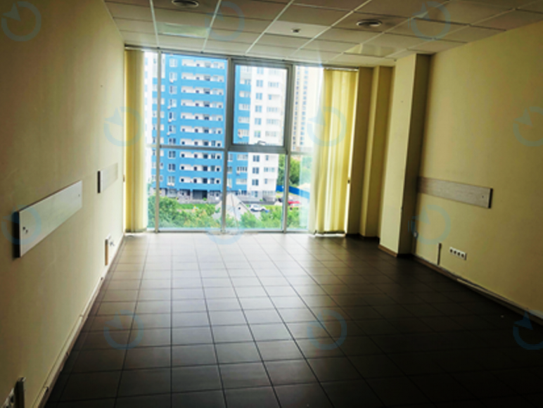 Аренда офиса 145 м.кв 5 этаж Кристалл