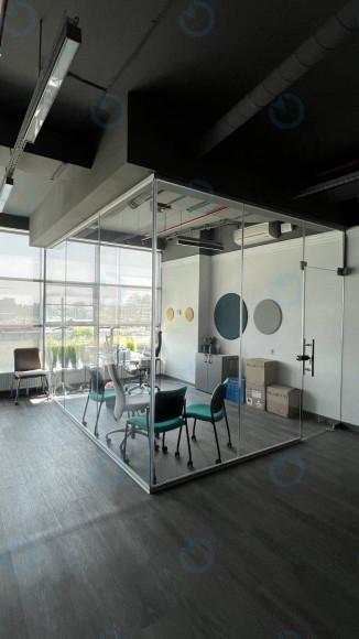 Оренда офісу 1377 м.кв 1 поверх SP Hall