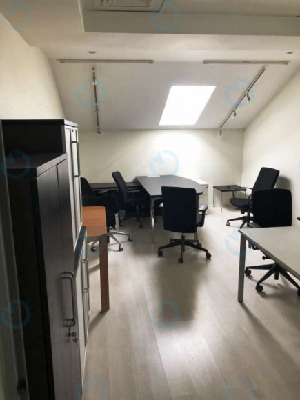 Оренда офісу 210 м.кв 4 поверх Воздвиженська, 56