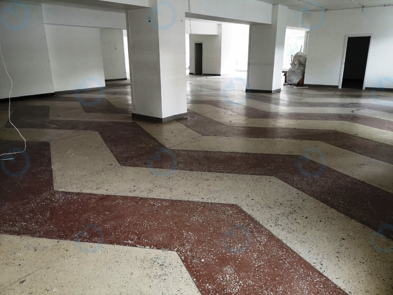 Аренда офиса 307 м.кв 2 этаж Вадима Гетьмана, 10 - фото 2