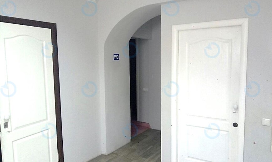 Продаж офісу 215 м.кв 3 поверх Зодчих, 50 - фото 2