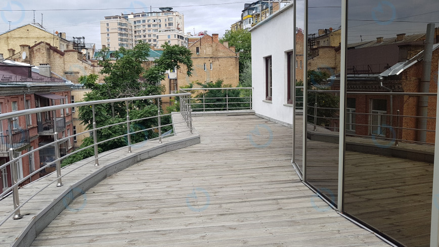 Оренда офісу 160 м.кв 5 поверх Басейна, 7В