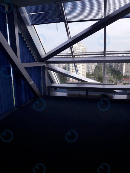 Оренда офісу 303 м.кв 14 поверх М-Міст