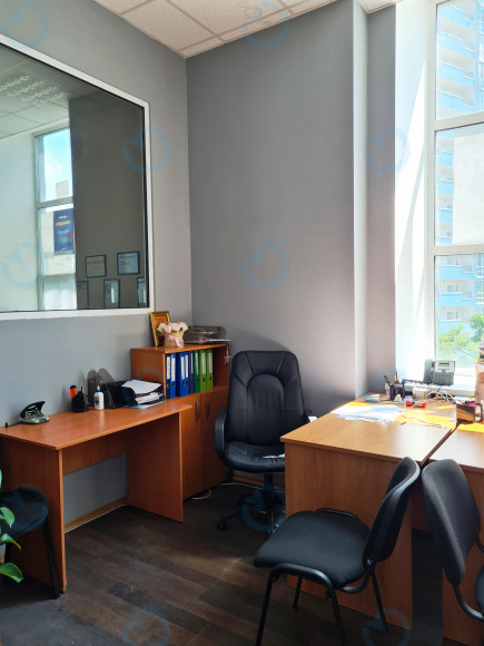 Оренда офісу 310 м.кв 4 поверх Сурікова, 3а - фото 6