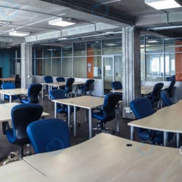 Аренда офиса 2000 м.кв 2 этаж Киевская, 1-Б