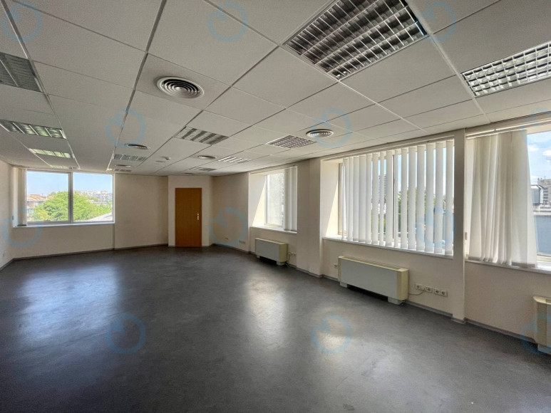 Аренда офиса 74 м.кв 4 этаж Ферммаш