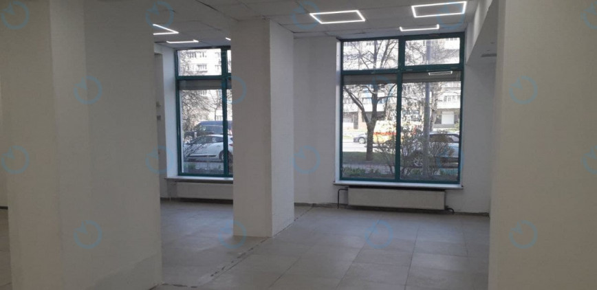 Оренда офісу 112 м.кв 1 поверх Харківське Шосе, 150/15