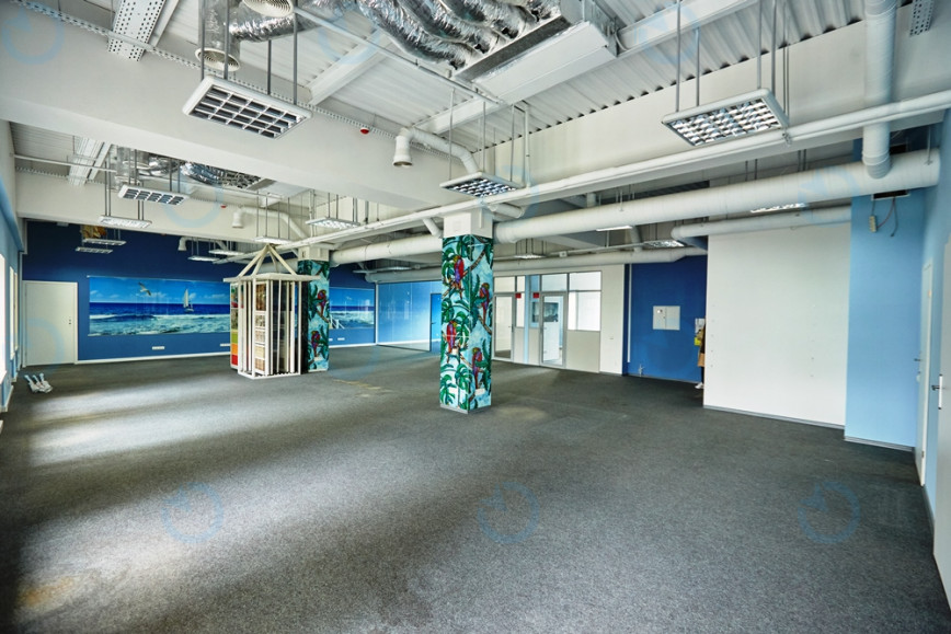 Оренда офісу 277 м.кв 3 поверх Європасаж