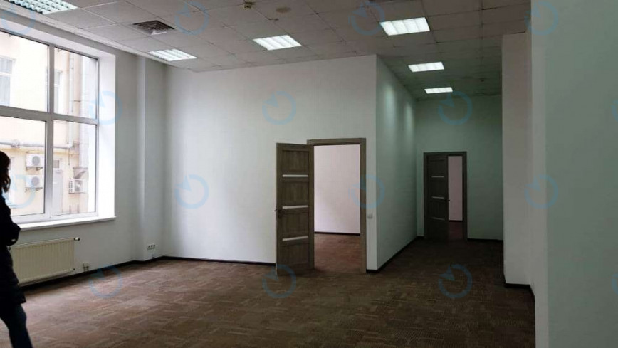 Оренда офісу 165 м.кв 1 поверх Форум Ділове Містечко - фото 3