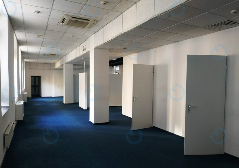 Аренда офиса 193 м.кв 3 этаж Крещатик-Плаза