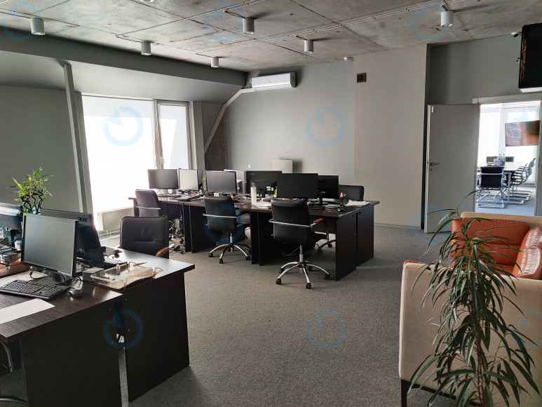 Оренда офісу 256 м.кв 3 поверх Менделєєва, 37