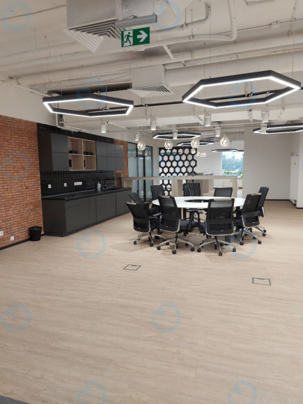 Аренда офиса 1017 м.кв 6 этаж Евразия