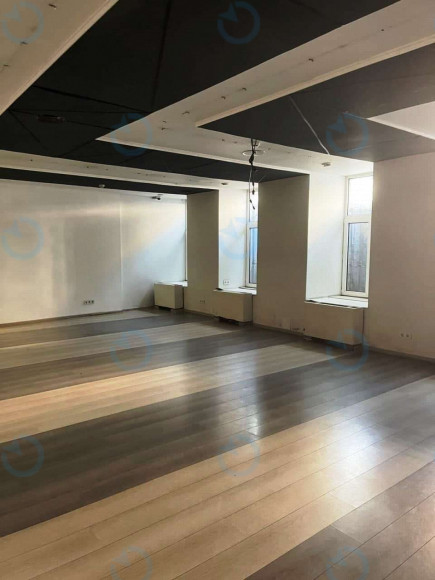 Аренда офиса 130 м.кв 0 этаж Льва Толстого, 3