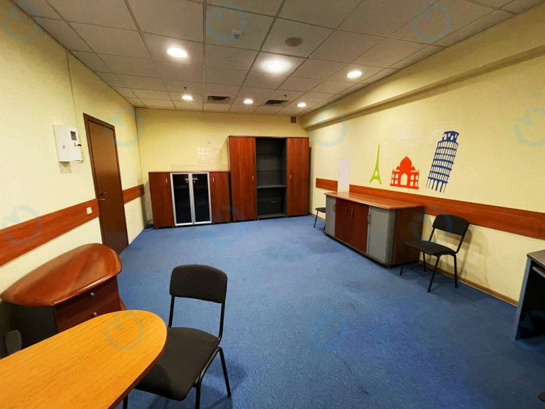 Оренда офісу 32 м.кв 11 поверх Євразія