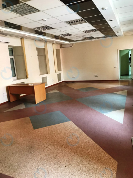 Оренда офісу 365 м.кв 2 поверх Ігорівська 1/8 - фото 2