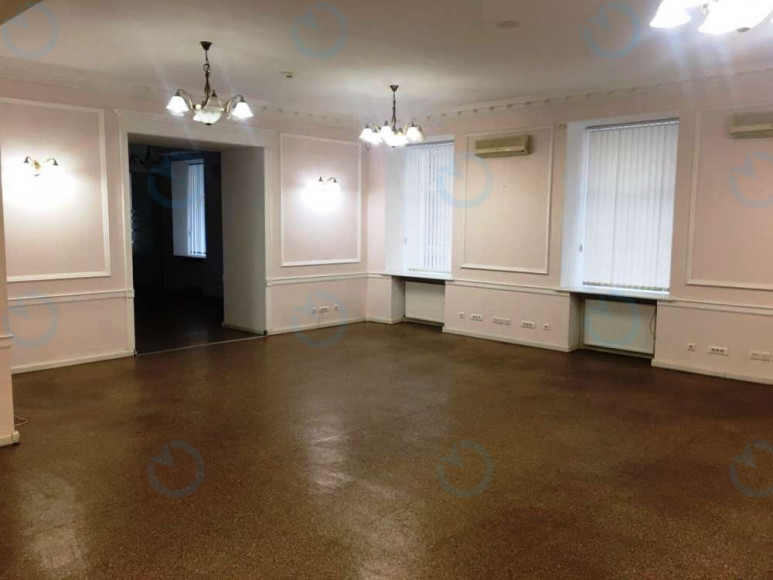 Аренда офиса 438 м.кв 1-3 этаж Крещатик, 8