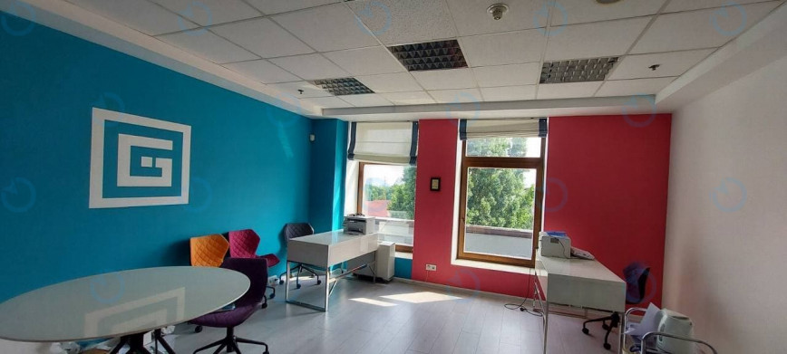 Оренда офісу 25 м.кв 7 поверх Леонардо (I черга)