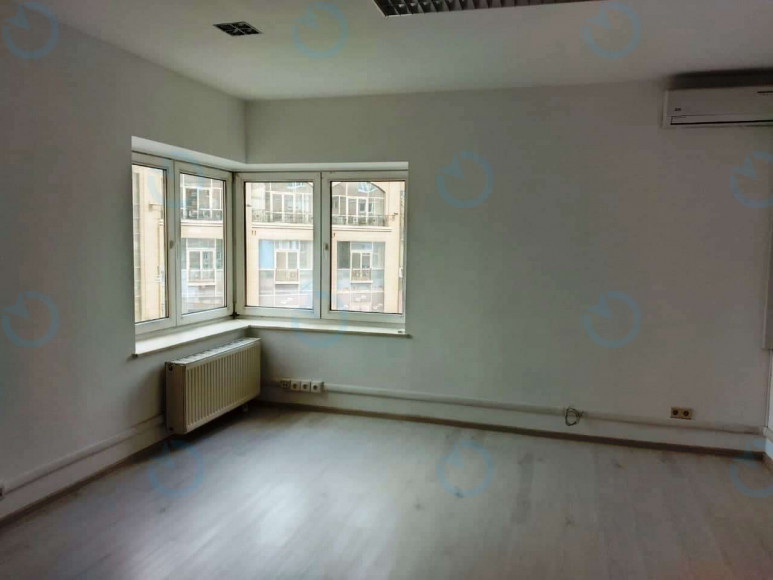 Аренда офиса 75 м.кв 5 этаж Макулан