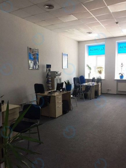 Оренда офісу 91 м.кв 2 поверх Малевича, 86