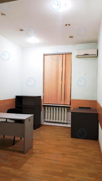 Продаж офісу 70 м.кв 1 поверх Жилянська, 7Б - фото 5