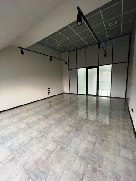 Оренда офісу 175 м.кв 6 поверх Флора Парк