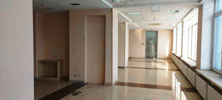 Продажа офиса 1153 м.кв 1-2 этаж Голосіївський, 68