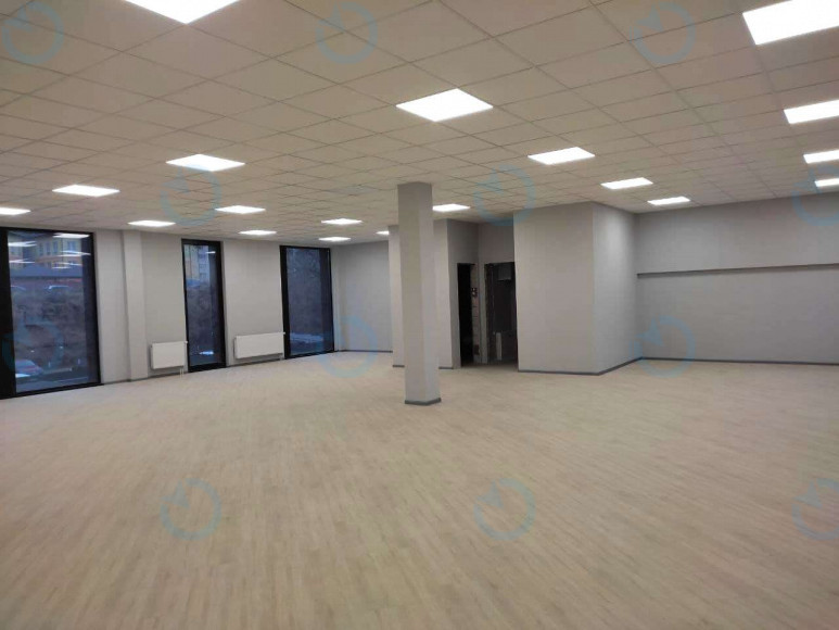 Аренда офиса 208 м.кв 2 этаж PRO100 Garden House