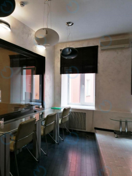 Оренда офісу 192 м.кв 2 поверх Ігорівська 1/8 - фото 10