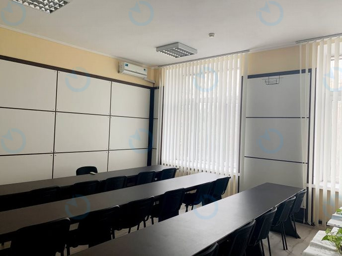 Оренда офісу 38 м.кв 5 поверх Хрещатик, 7/11