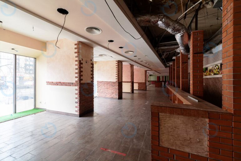 Оренда офісу 672 м.кв 1 поверх Хрещатик, 7/11