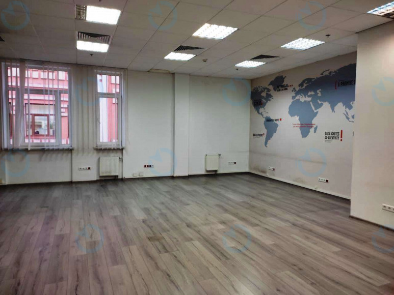 Аренда офиса 88 м.кв 3 этаж Трио