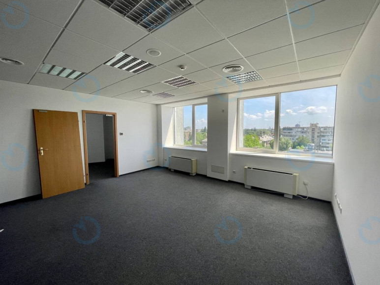 Оренда офісу 52 м.кв 6 поверх Ферммаш