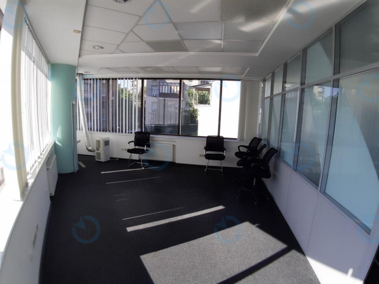 Оренда офісу 185 м.кв 4 поверх Володимирська, 77-А