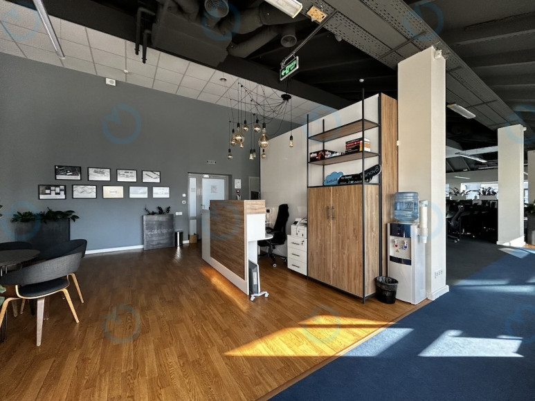 Оренда офісу 843 м.кв 5 поверх Європасаж