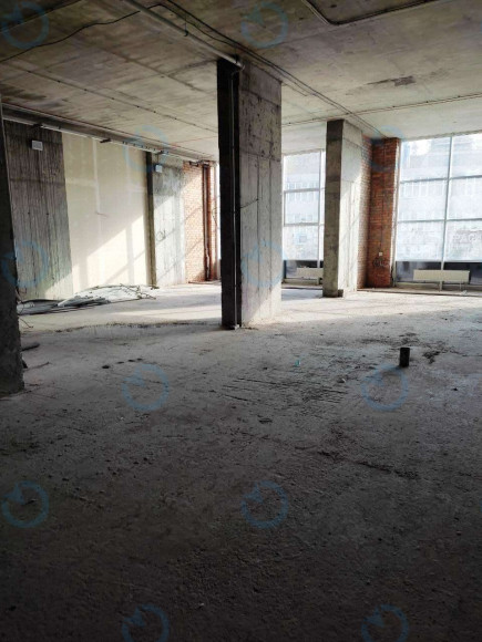 Продаж офісу 3500 м.кв 2 поверх Podil Plaza Residence - фото 3