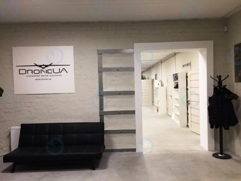 Продаж офісу 282 м.кв 2 поверх Либідський