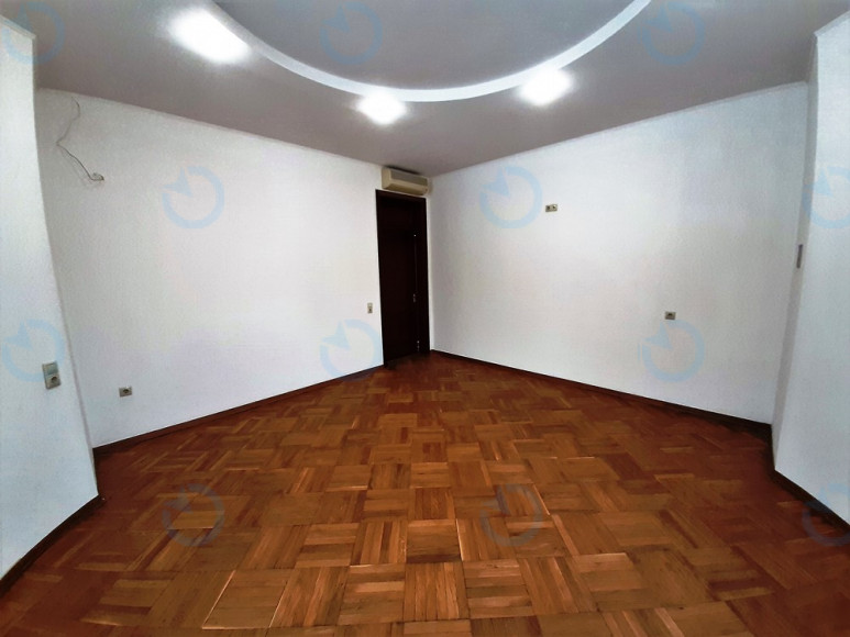 Оренда офісу 734 м.кв 1-3 поверх Малоземельна, 16 - фото 2