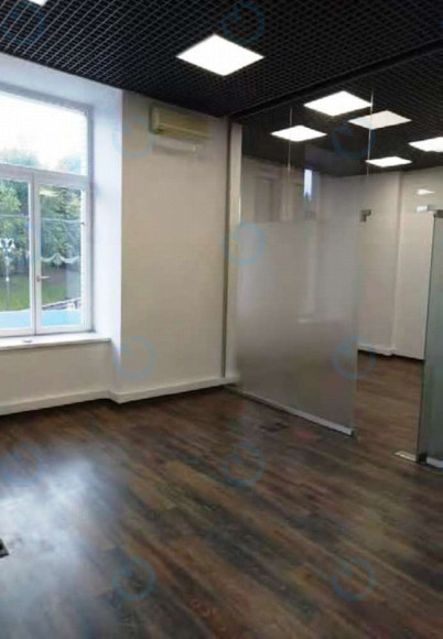 Оренда офісу 239 м.кв 3 поверх Європа на Музейному