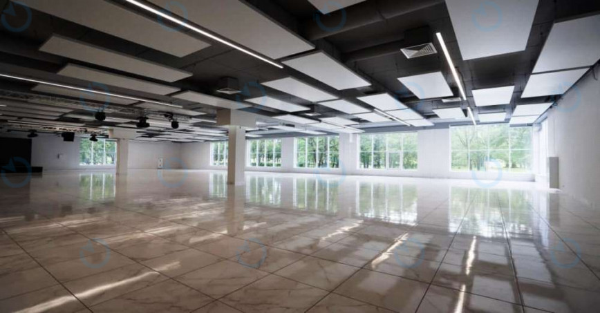 Оренда офісу 5300 м.кв 1-2 поверх Гольф Центр