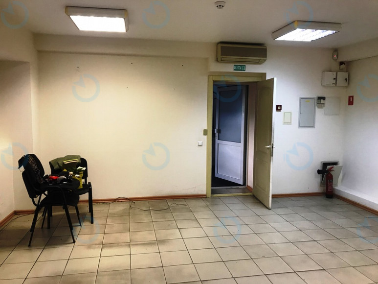 Оренда офісу 37 м.кв 1 поверх Ігорівська 1/8 - фото 2