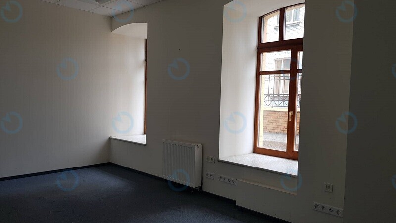 Оренда офісу 110 м.кв 0 поверх Ренесанс - фото 2