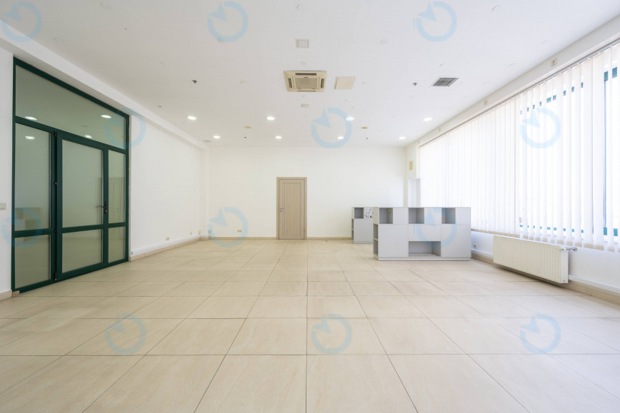 Оренда офісу 255 м.кв 2 поверх Бандери, 26 - фото 3