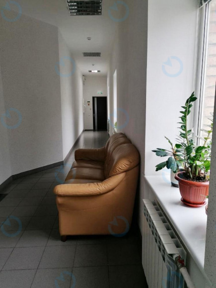 Оренда офісу 192 м.кв 2 поверх Ігорівська 1/8 - фото 8